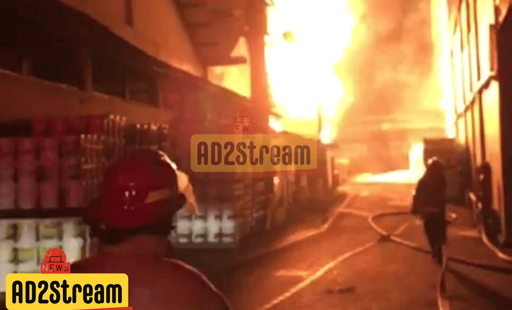 Pabrik Cat Sidoarjo Terbakar, Api Besar Buat Warga Panik