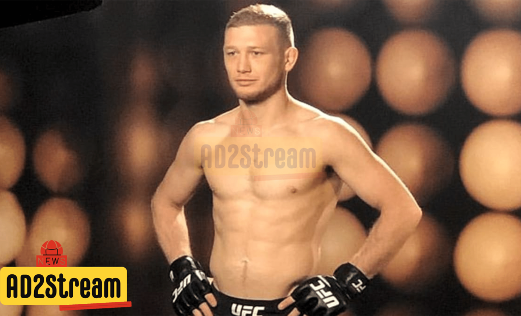 Polisi telah menangkap petarung UFC Casey Kenney atas berbagai tuduhan serius