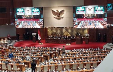 Keputusan Mengejutkan! DPR Tunda Pengesahan Revisi UU, Pilkada Disesuaikan dengan Putusan MK