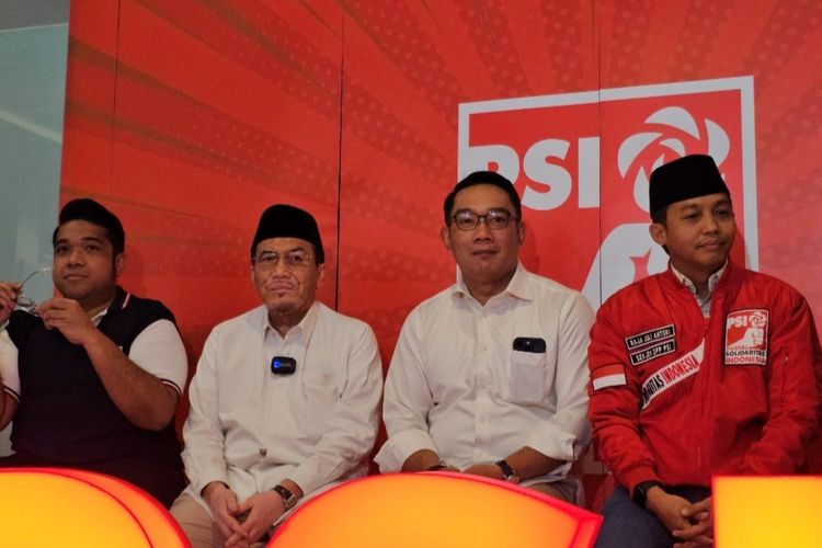 Ridwan Kamil Dukung Penuh Anies Maju Pilkada Jakarta: “Kalau Bisa Lima Kandidat Sekalian!”