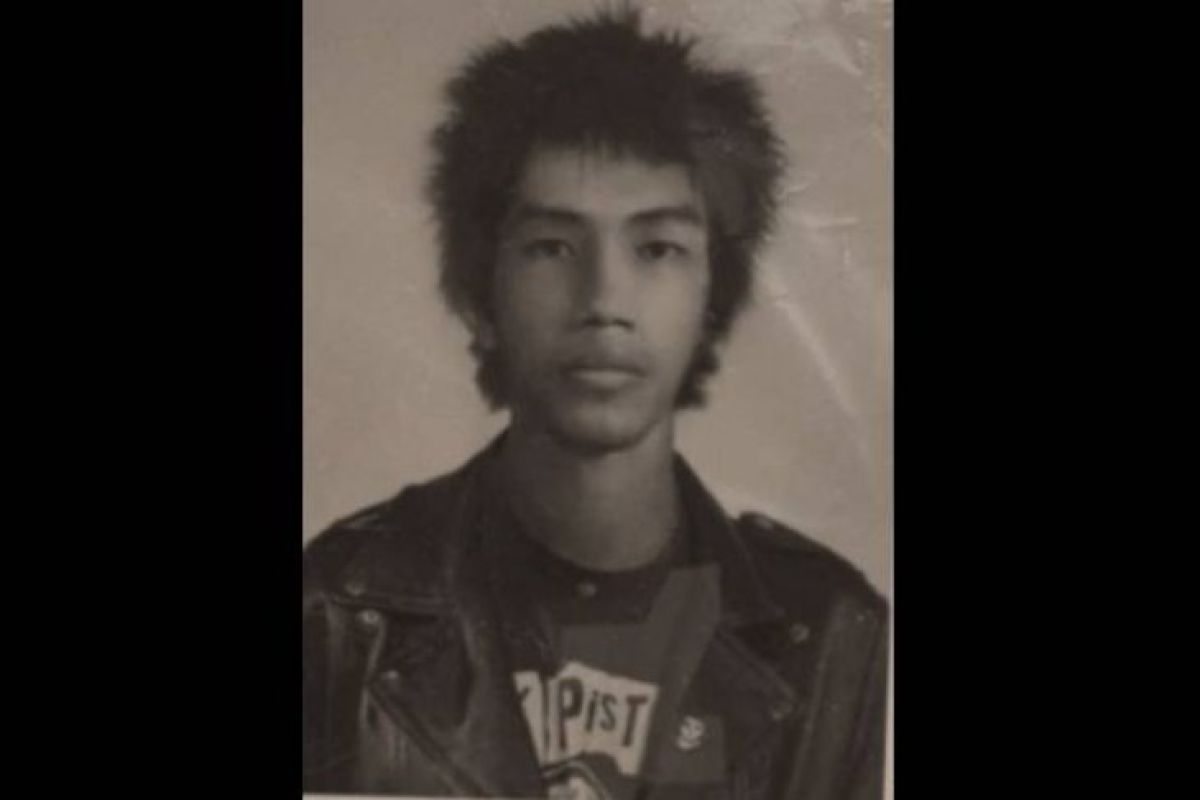 Jokowi Punk: Refleksi Agan Harahap dan Karya Provokatifnya