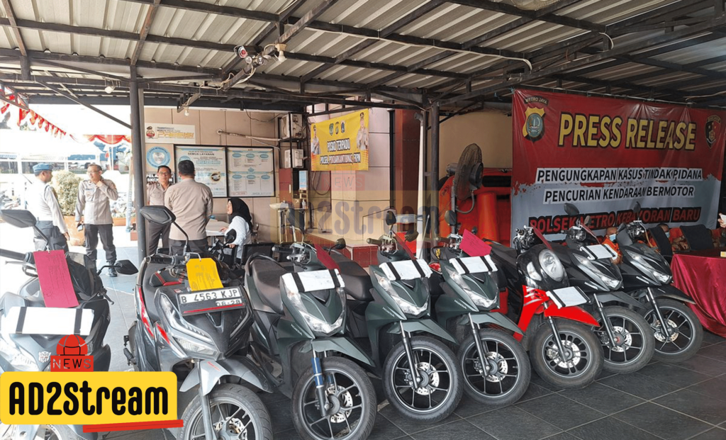 Polres Tangerang Selatan berhasil mengungkap sindikat pencurian motor beserta para penadahnya