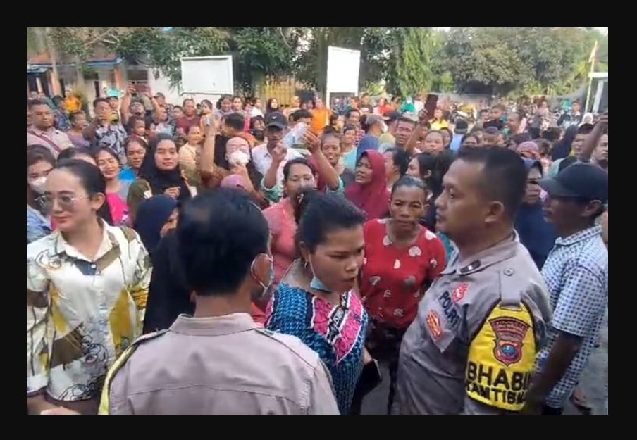 Kedatangan Rohingya di Pantai Labu: Sikap Krisis Kemanusiaan