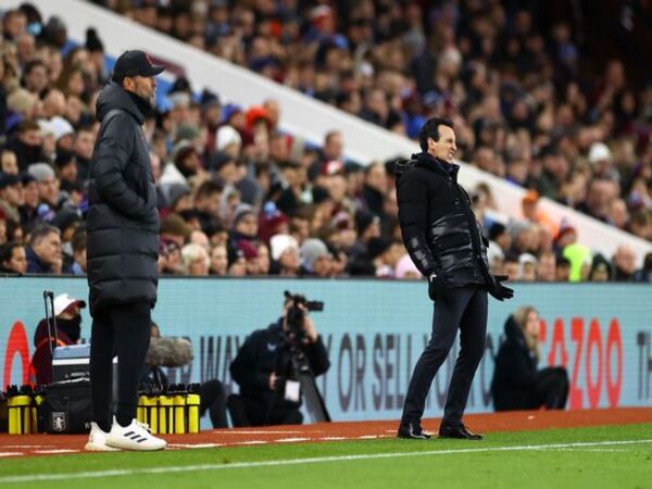 Kalahkan Aston Villa, Emery Ungkap Perubahan di Liverpool