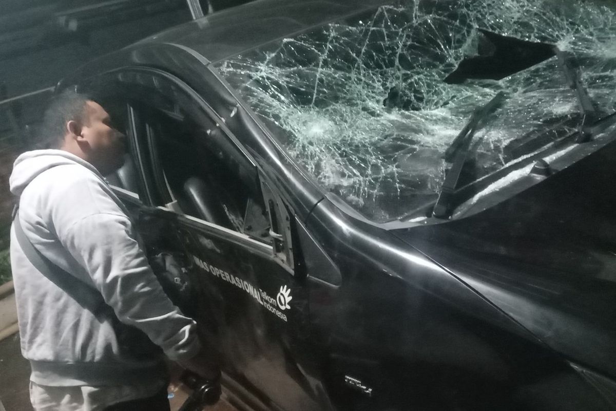 Viral! Mobil BUMN Diserang di Cianjur, Massa Curiga Culik Pelajar