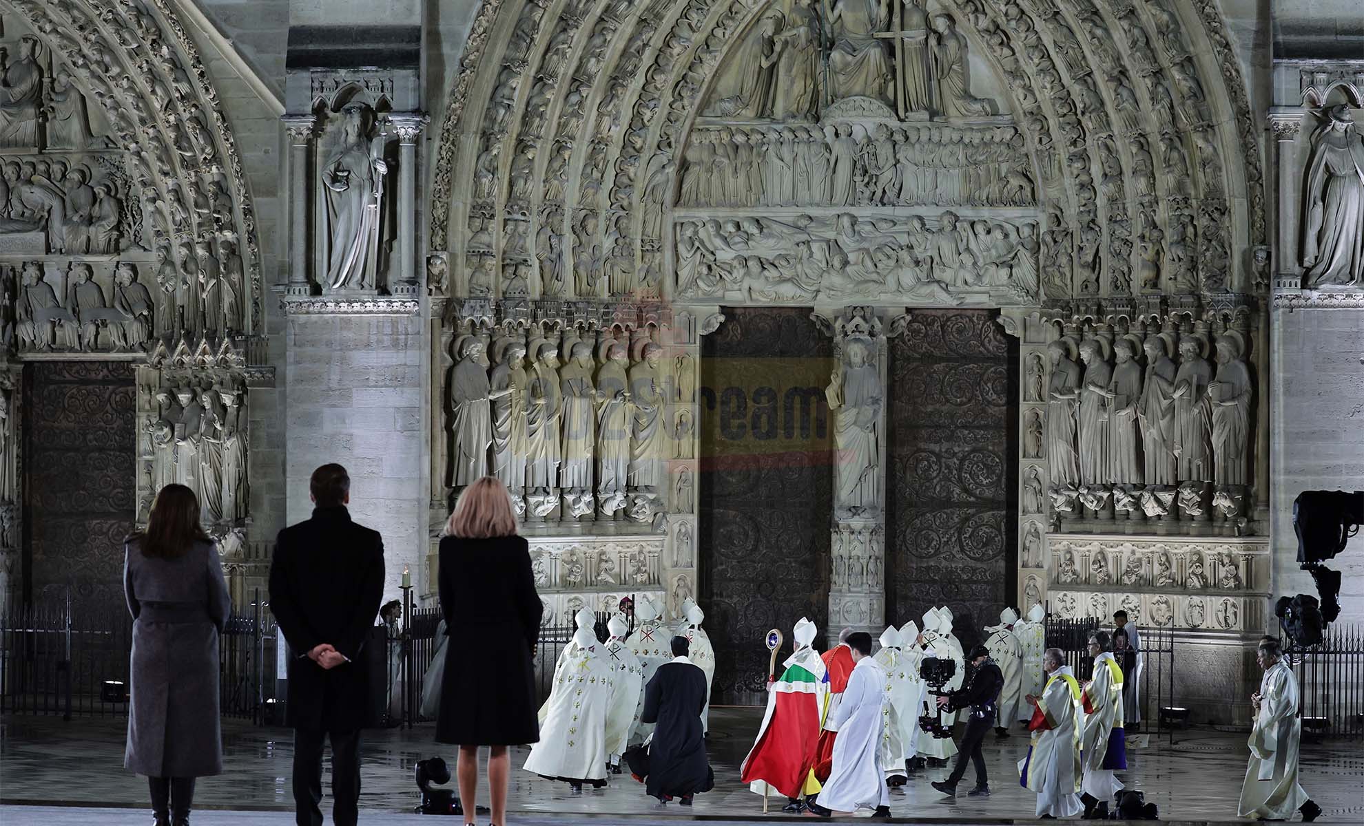 Katedral Notre-Dame Paris Resmi Dibuka Lagi Setelah Renovasi