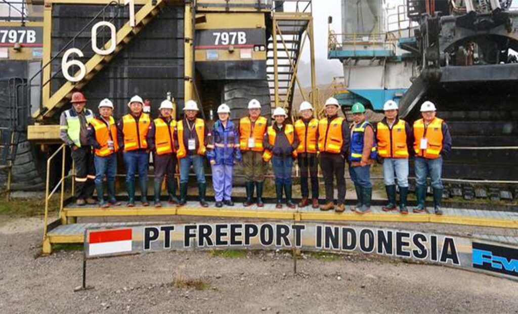 Wakil President Underground Engineering Freeport Indonesia