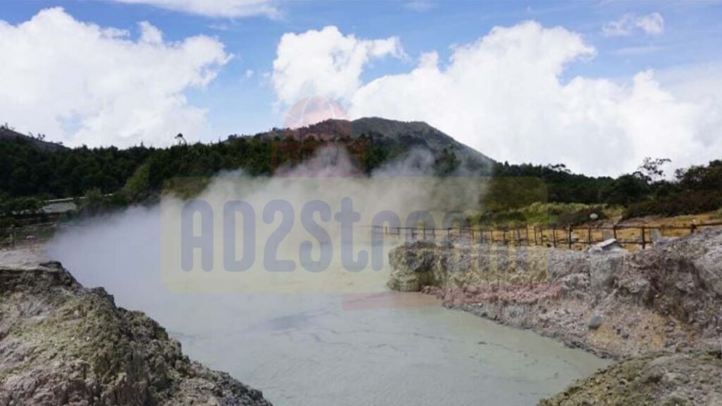 Waspada Status Gunung Dieng Naik ke Level II Jaga Jarak 500M